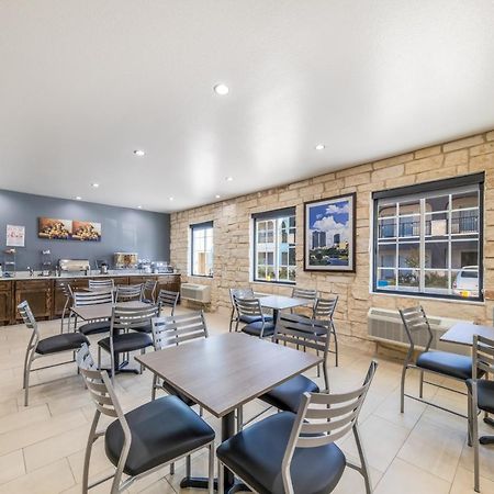 Scottish Inns-Campus Fort Worth Ngoại thất bức ảnh